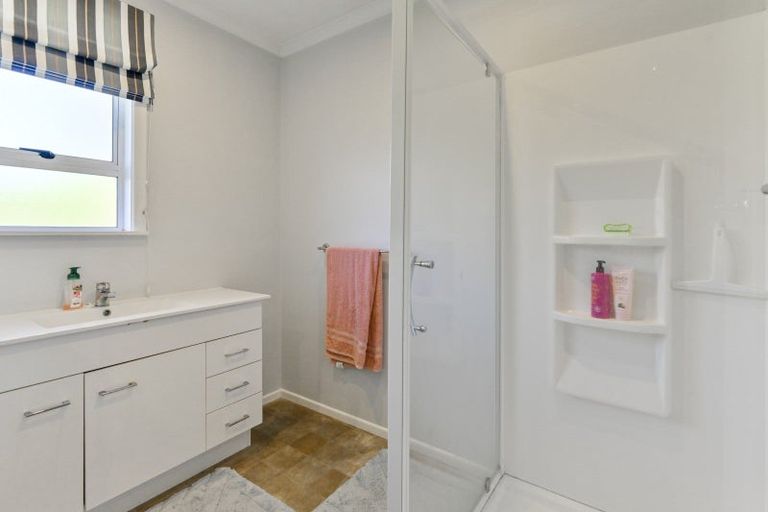 Photo of property in 108 Harlech Street, Mayfair, Hastings, 4122