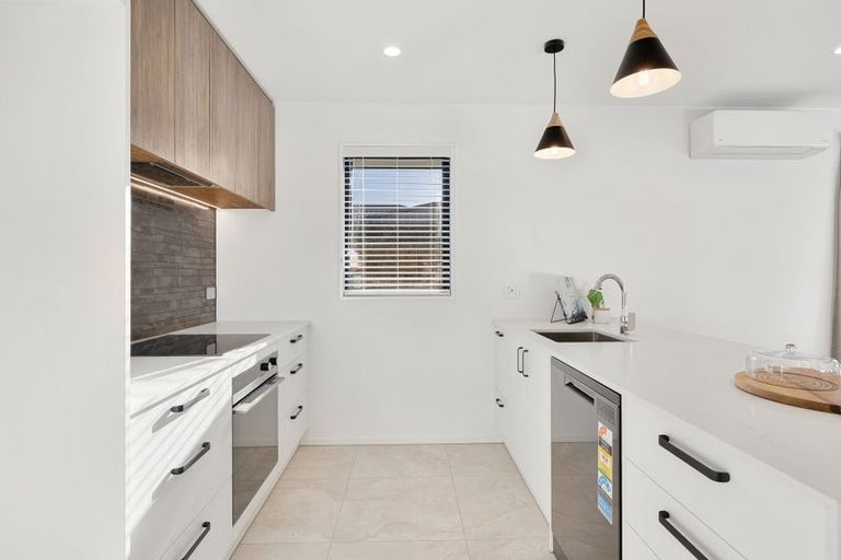 Photo of property in 40 Derbridge Street, Woodend, 7610