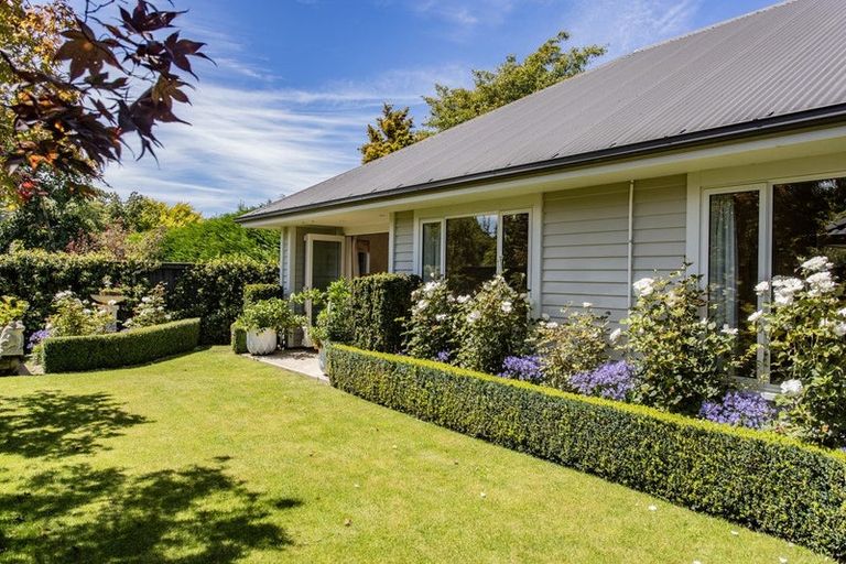 Photo of property in 25 Sycamore Close, Rangiora, 7400