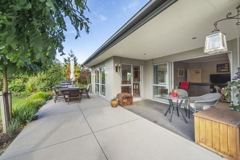 Photo of property in 74 Stott Drive, Darfield, 7571