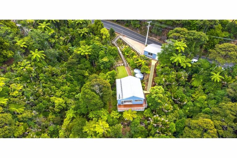 Photo of property in 312 Forest Hill Road, Waiatarua, Auckland, 0612