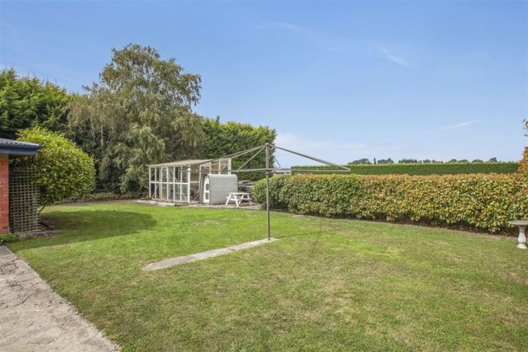 Photo of property in 73 Eders Road, Woodend, 7610