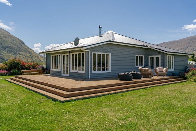 Photo of property in 121 Flyer View Lane, Kingston, 9793