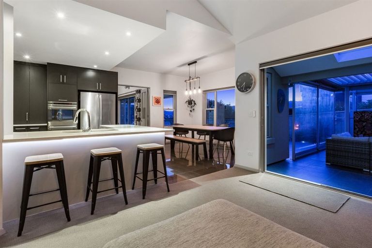 Photo of property in 18 Peel Lane, Aotea, Porirua, 5024