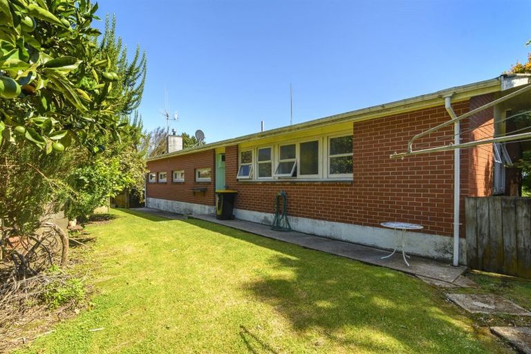 Photo of property in 108 Sutherland Road, Brookfield, Tauranga, 3110
