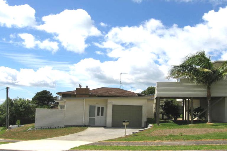 Photo of property in 1 Penning Road, Milford, Auckland, 0620