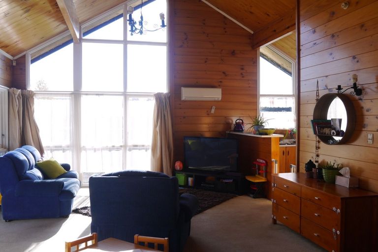 Photo of property in 125 Kenrigg Road West, Kinloch, Taupo, 3377