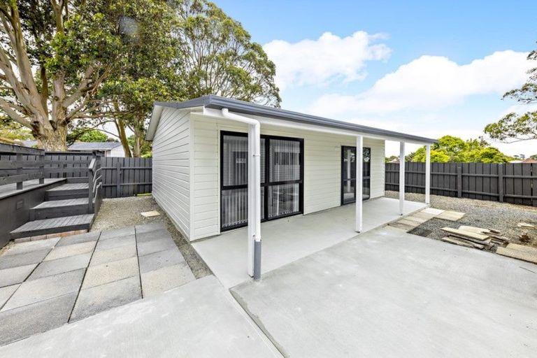 Photo of property in 367 Roscommon Road, Clendon Park, Auckland, 2103