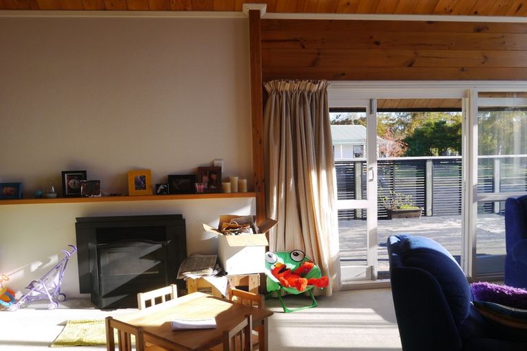 Photo of property in 125 Kenrigg Road West, Kinloch, Taupo, 3377