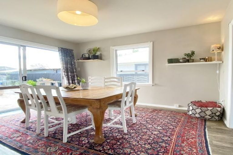 Photo of property in 121 Pages Road, Wainoni, Christchurch, 8061