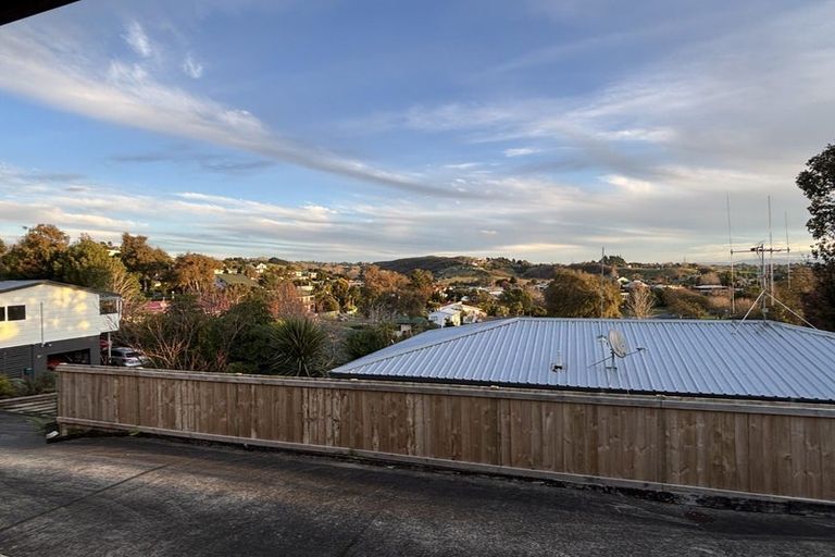 Photo of property in 19 Osprey Drive, Welcome Bay, Tauranga, 3112