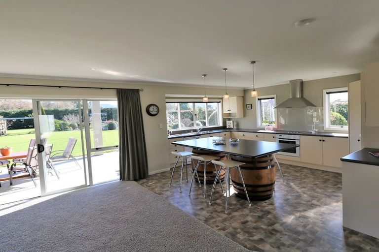 Photo of property in 231 Belvedere Road, Carterton, 5713