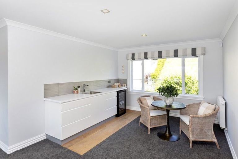 Photo of property in 6 Rushden Rise, Westmorland, Christchurch, 8025