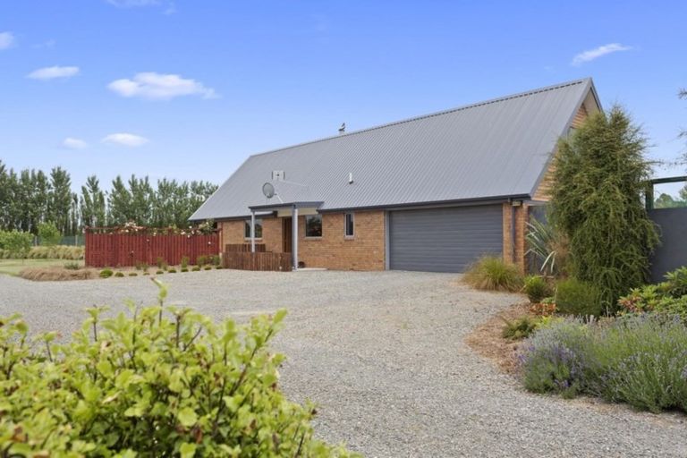 Photo of property in 25 Piako Drive, Darfield, 7571