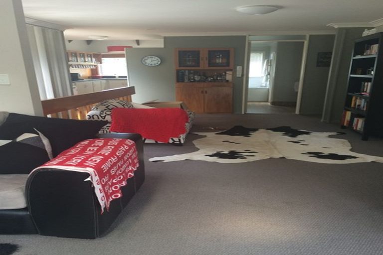 Photo of property in 72 Ridge Road, Howick, Auckland, 2014