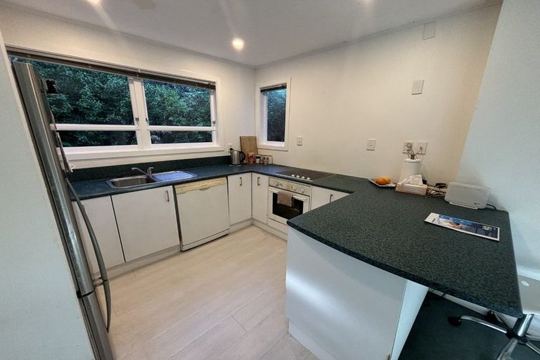 Photo of property in 18 Sunshine Crescent, Kelson, Lower Hutt, 5010