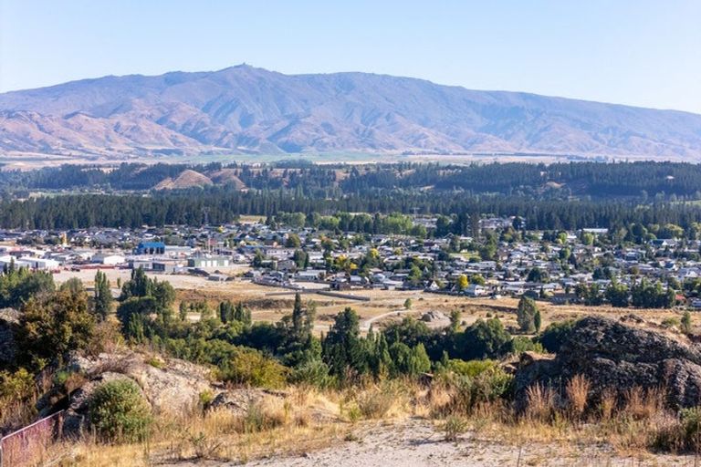 Photo of property in 25 Lanes Road, Bridge Hill, Alexandra, 9320