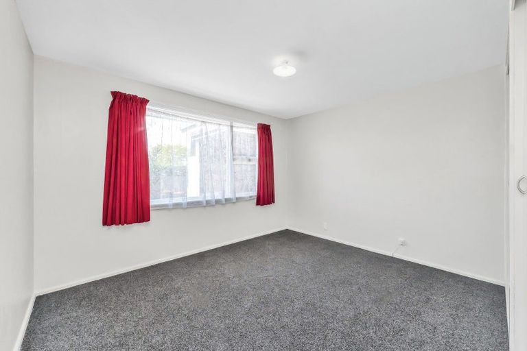 Photo of property in 15 Geddis Street, Rangiora, 7400