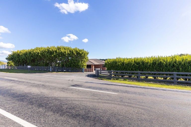 Photo of property in 354 Henwood Road, Hillsborough, New Plymouth, 4372