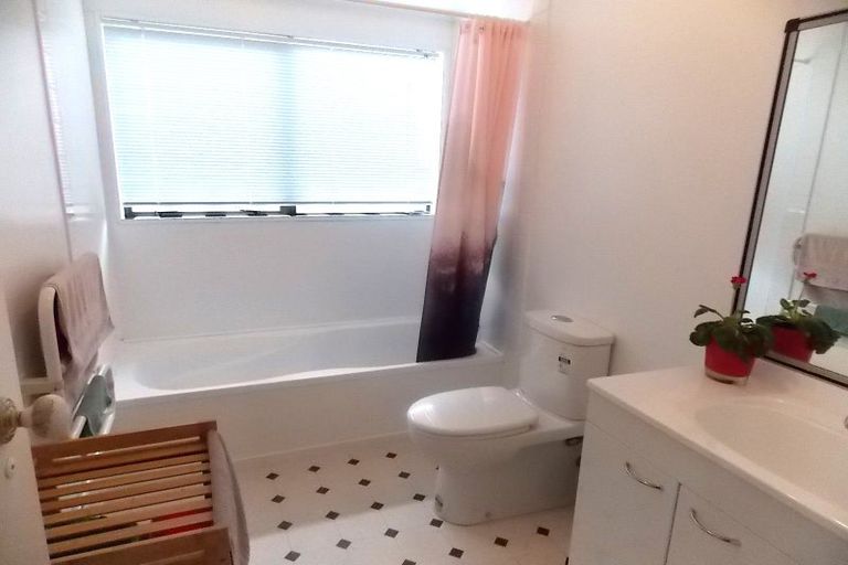 Photo of property in 91a Montgomery Avenue, Karori, Wellington, 6012