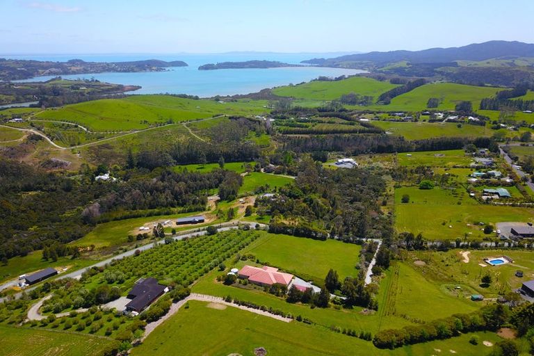 Photo of property in 15 Puketiti Drive, Mangonui, 0494