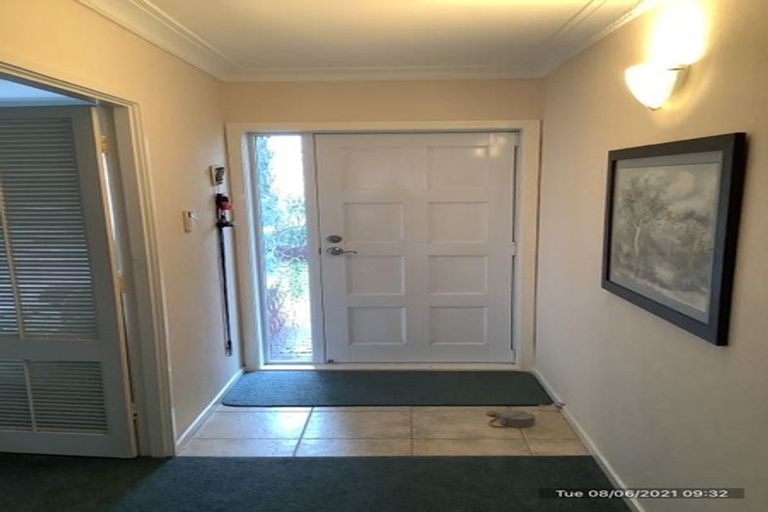 Photo of property in 40 Priestley Drive, Bucklands Beach, Auckland, 2014