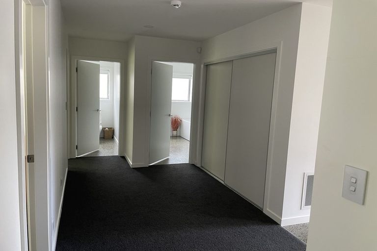 Photo of property in 7 Farnworth Terrace, Churton Park, Wellington, 6037