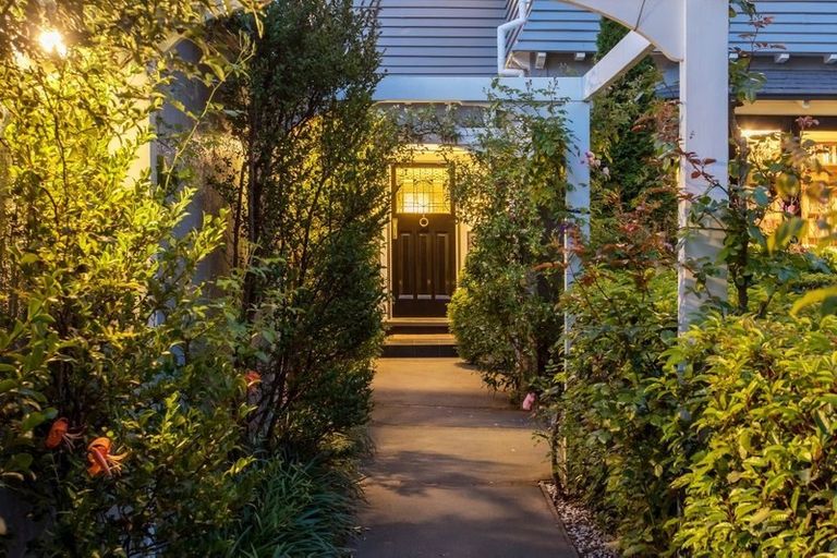 Photo of property in 75 Fisher Avenue, Beckenham, Christchurch, 8023