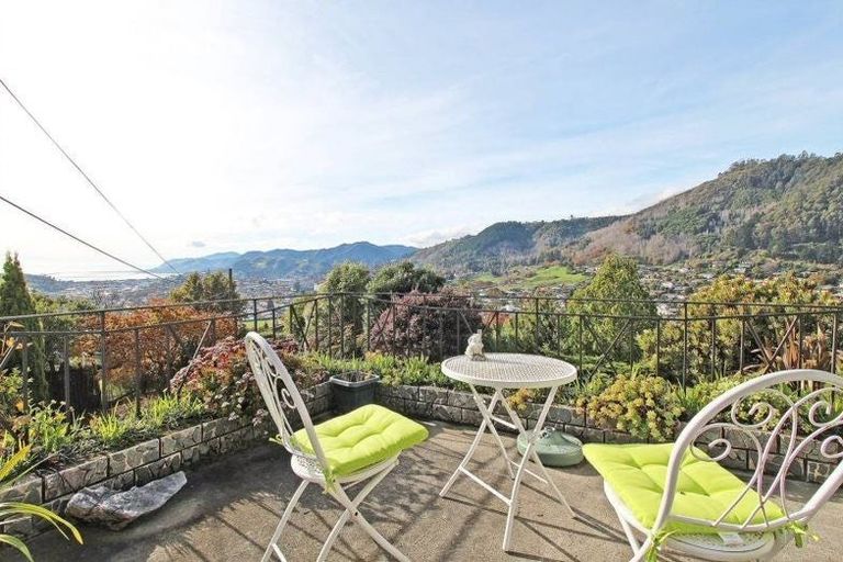 Photo of property in 8 Thompson Terrace, Toi Toi, Nelson, 7010