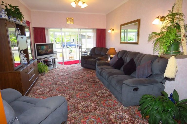 Photo of property in 22 Roebuck Street, Westport, 7825