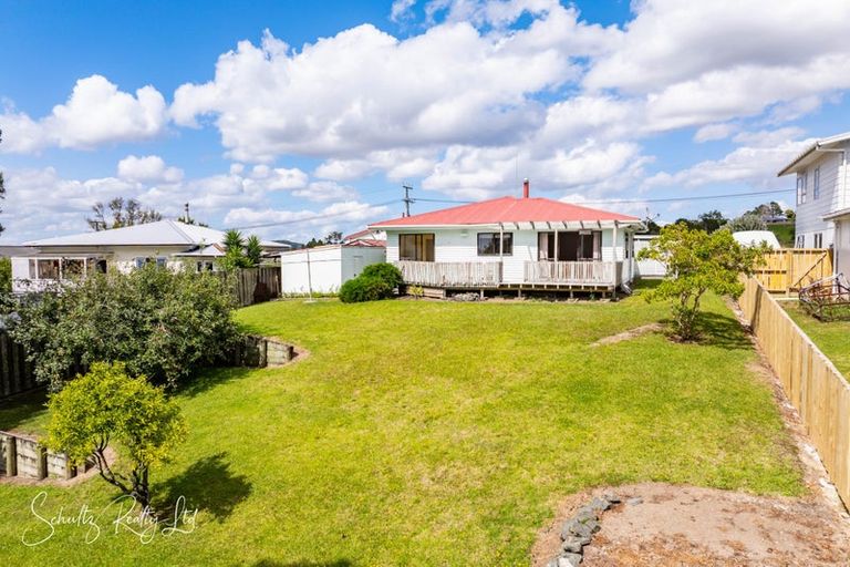 Photo of property in 55 Gorge Road, Maungaturoto, 0520