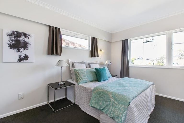 Photo of property in 6 Shortt Avenue, Mangere Bridge, Auckland, 2022