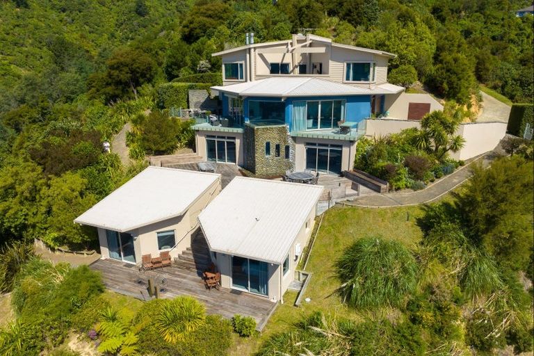 Photo of property in 1 Cooks Ridge, Waikawa, Picton, 7281