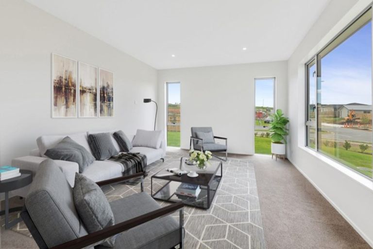 Photo of property in 12 Cadwil Drive, Beachlands, Auckland, 2018