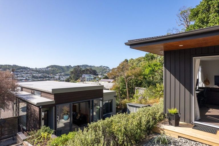 Photo of property in 13a Townsend Road, Miramar, Wellington, 6022