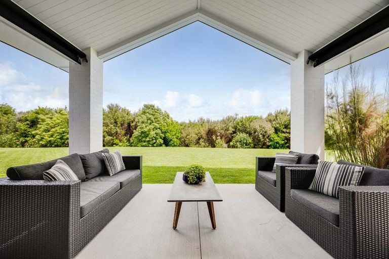 Photo of property in 2 Awatiro Drive, Kaukapakapa, 0871