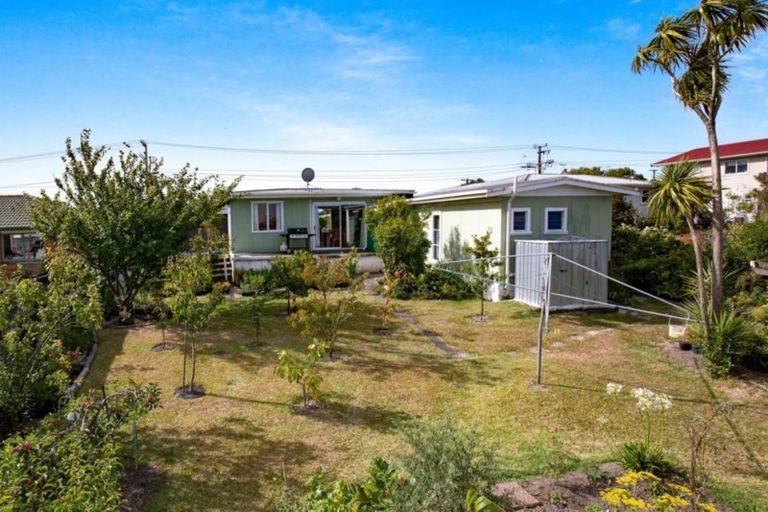Photo of property in 15 Dawson Road, Snells Beach, 0920