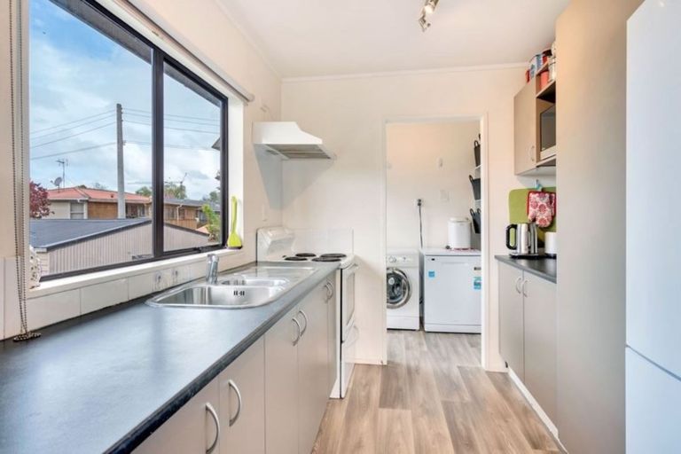 Photo of property in 37b Orion Street, Papakura, 2110