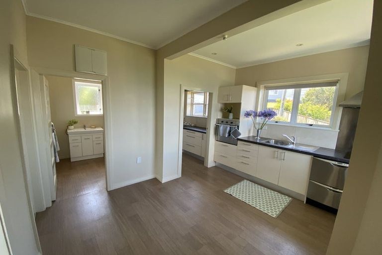 Photo of property in 110 Homebush Road, Khandallah, Wellington, 6035