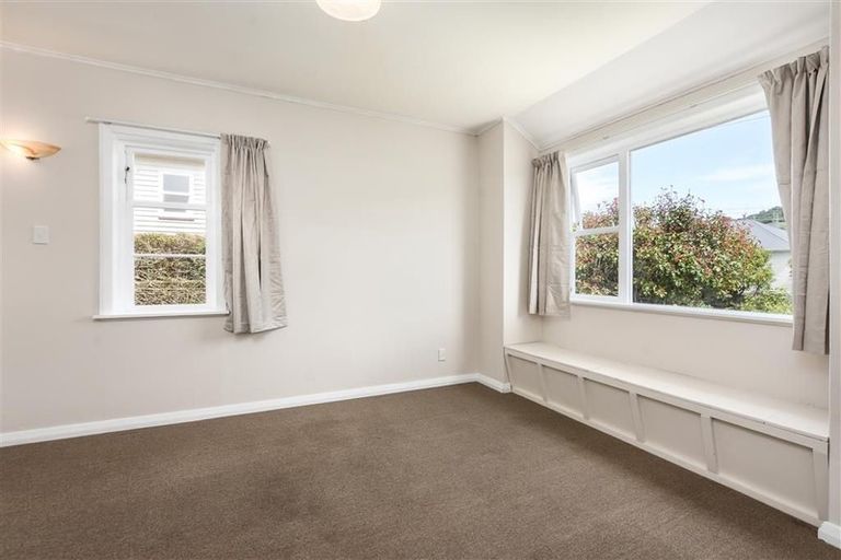 Photo of property in 8 Holyrood Avenue, Wakari, Dunedin, 9010