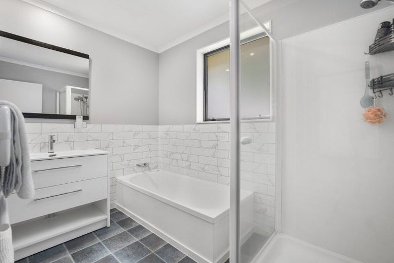 Photo of property in 8 Tawhiri View, Pyes Pa, Tauranga, 3112