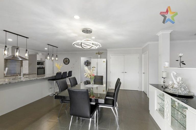 Photo of property in 38 Kirton Drive, Riverstone Terraces, Upper Hutt, 5018