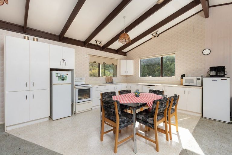 Photo of property in 3 Hakahaka Road, Port Underwood, Picton, 7281