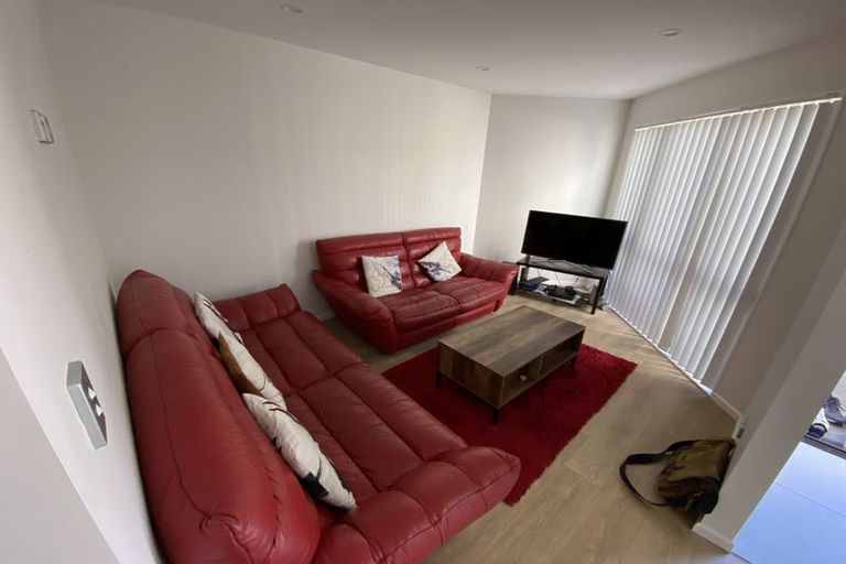 Photo of property in 9c Pah Road, Papatoetoe, Auckland, 2025