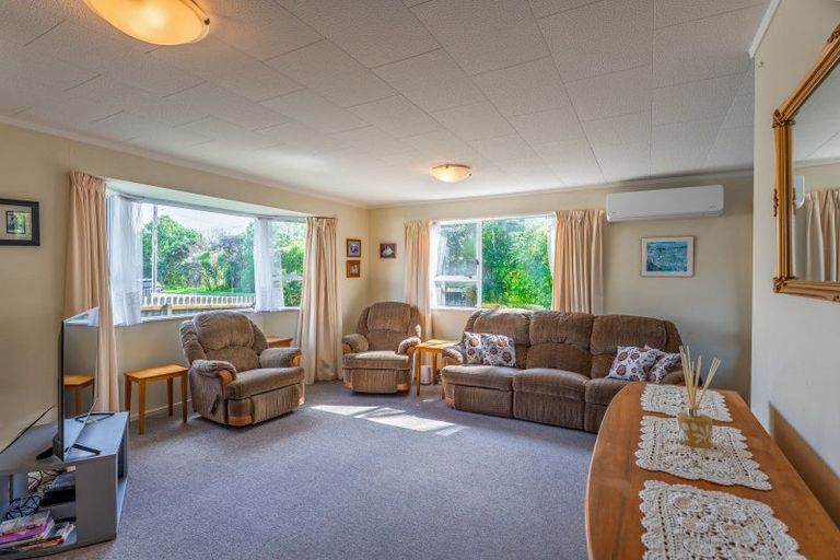 Photo of property in 31 Raukawa Street, Otaki, 5512