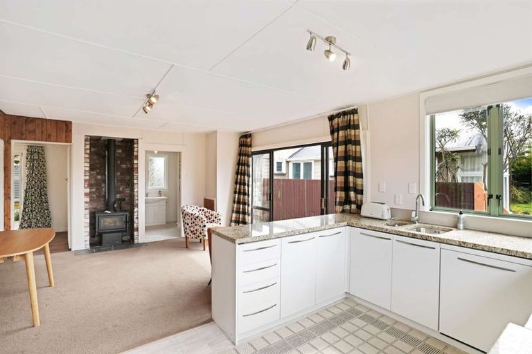 Photo of property in 75 Park Terrace, Waikuku Beach, 7473