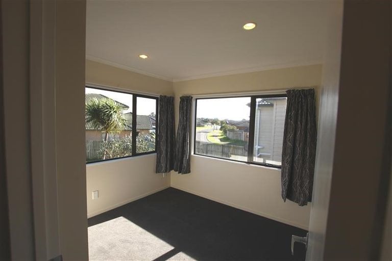 Photo of property in 86d Naylors Drive, Mangere, Auckland, 2022