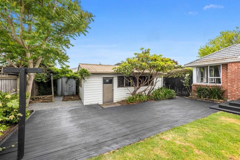 Photo of property in 135 Condell Avenue, Papanui, Christchurch, 8053