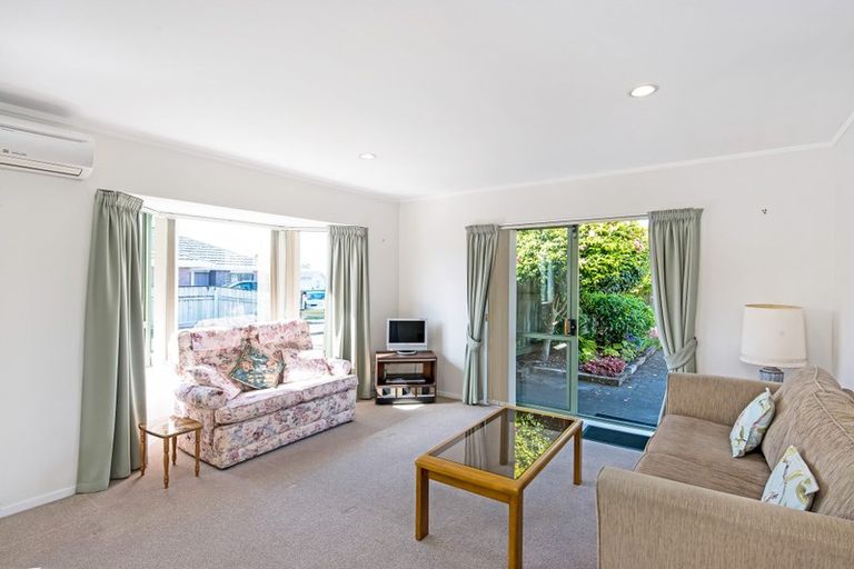 Photo of property in 19a Dennis Taylor Court, Paraparaumu, 5032