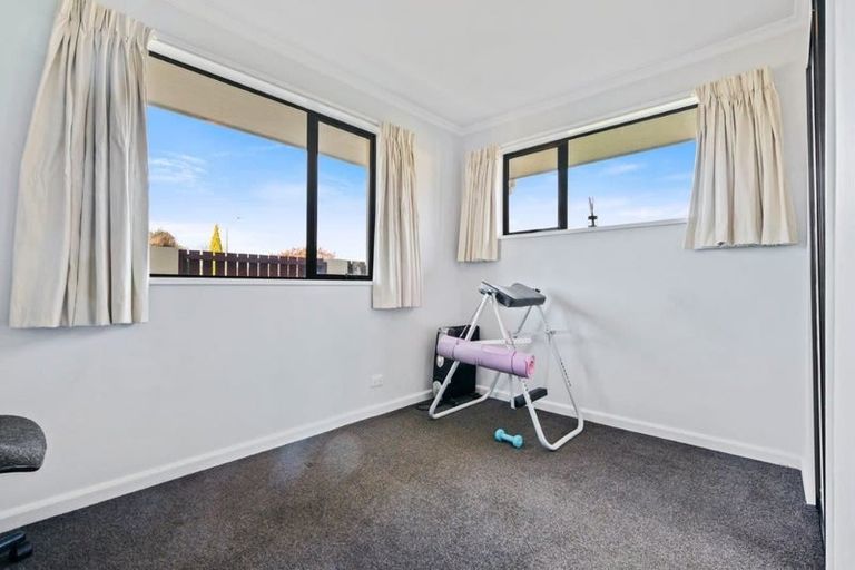 Photo of property in 25 Balmoral Street, Culverden, 7392